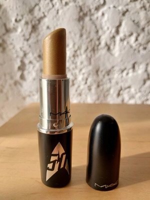 Mac lipstick golden soft collectible, new