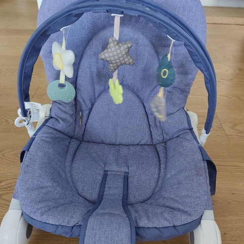Chicco Hoopla baby bouncer relax chair