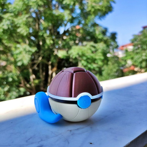 Pokeballs thematic like new, set of 11 pieces