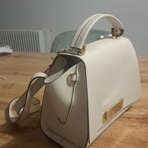 Zac Posen Cream Leather Backpack with Gold Hardware Zac Posen Backpack Like New 100%… - € 150,00 - Vendora.cy main image 4