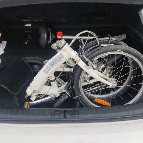 Dahoon Mu folding city bike 20 inch white used with saddle and pump