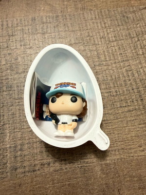 Dustin Stranger Things Kinder Joy figure new