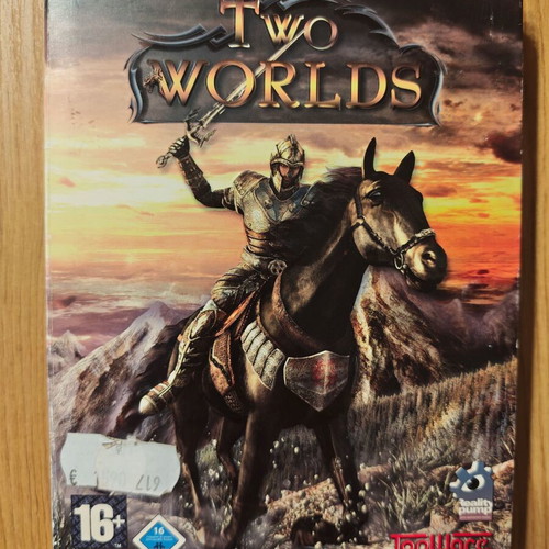 Two Worlds PC game like new