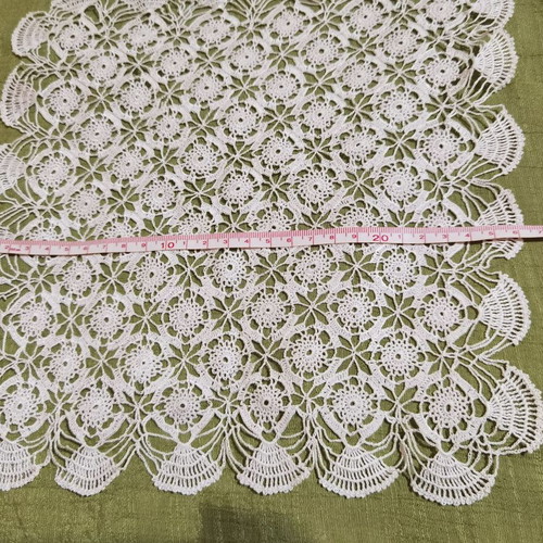 Crochet square placemat like new, thin, 26 cm