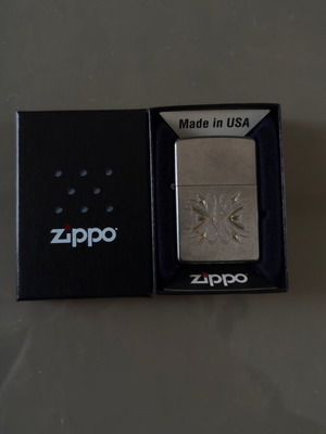 Zippo Abstract Butterfly 207 like new