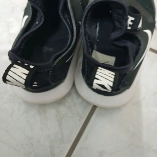 Baby shoes like new
