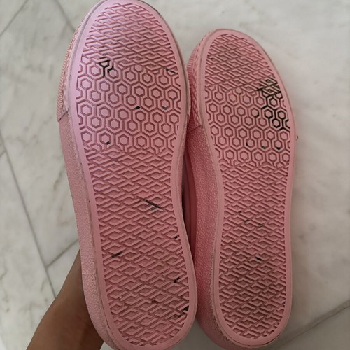 Burberry sneakers like new, pink, size 38