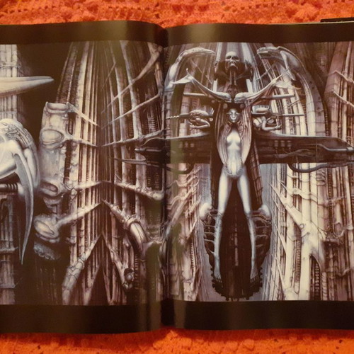 WWW HR Giger Com book used (Taschen 1997)