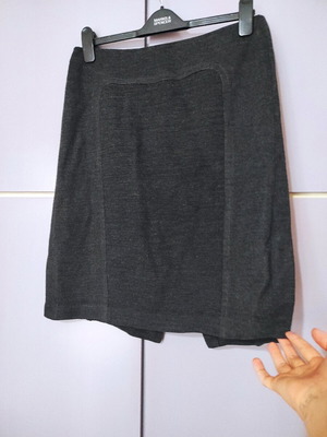 Φούστα Marks & Spencer μαύρη σε άριστη κατάσταση, μέγεθος XL