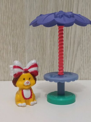 Vintage Bonnie Big Bow Mini Toy Dog Silverlit 1991 μεταχειρισμένο, σκυλάκι με φιόγκο και τραπεζάκι με ομπρέλα