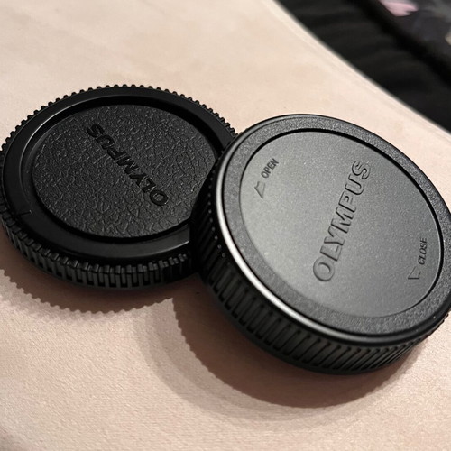 Olympus camera lens cap like new, unused