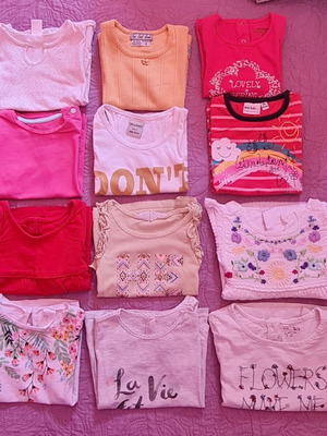 Pack of 12 t shirts for 2-year-old girl like new