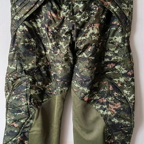 Paintball and airsoft protective pants Inspire Assault size L new