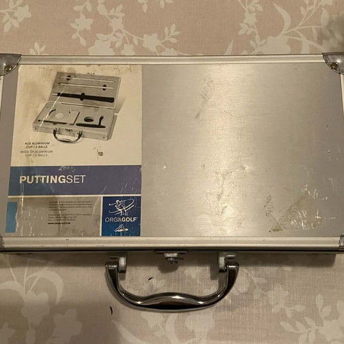 Office Golf Set in Aluminum Case used