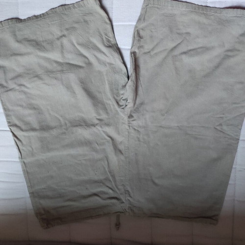 Women's Bermuda shorts used, size 2, cotton, green