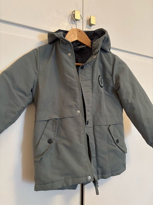 Little Kids Jacket 6-7 years like new, green