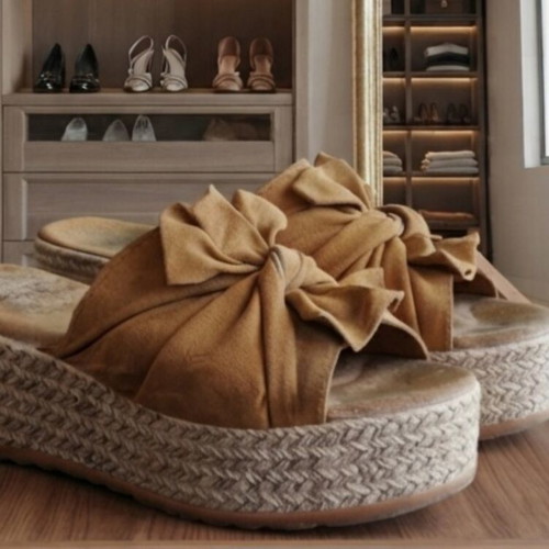 Veneti platform sandals size 38, beige and brown