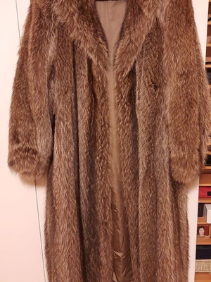 Raccoon fur coat used, brown, size M-L