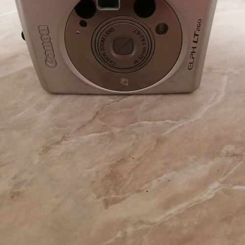 Canon camera functional like new