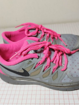 Nike Free 5.0 Flash athletic shoes used, size 37, grey pink
