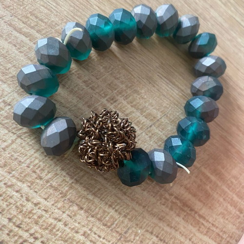 Handmade bracelet A&D with color-changing stones like new
