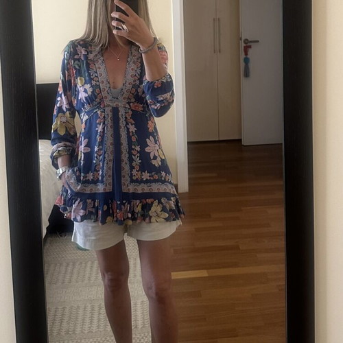 Violet Hill tunic Free People like new, blue floral boho style