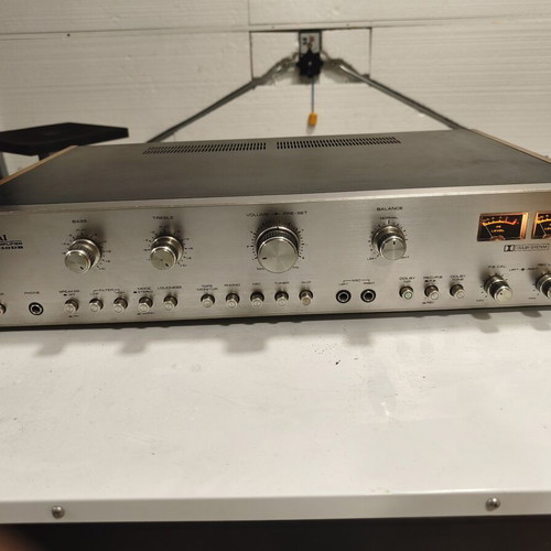 Amplifier Akai AA 5210DB like new
