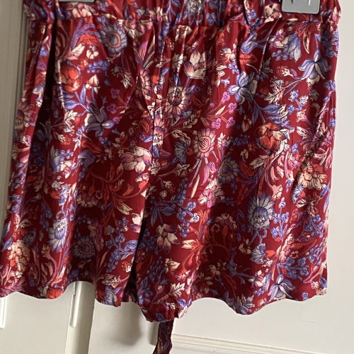 Floral shorts new, sizes S and M