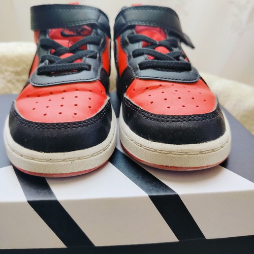 Nike athletic shoes size 27 like new, black and red