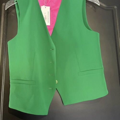 Prince Oliver vest and shorts set like new, green