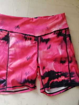 Shein tie-dye ψηλόμεσο biker shorts μέγεθος XL σε εξαιρετική κατάσταση