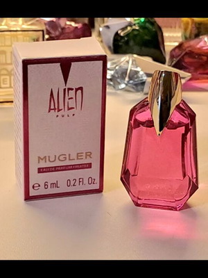 Mugler Alien Pulp 2026 миниатюра нова, за жени