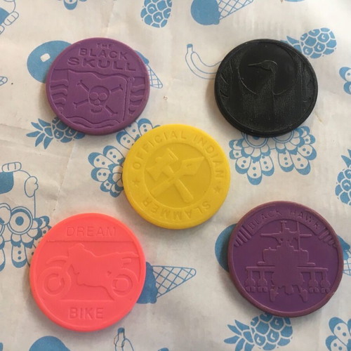 Hoppies tokens like new, set of 5 from the 90s
