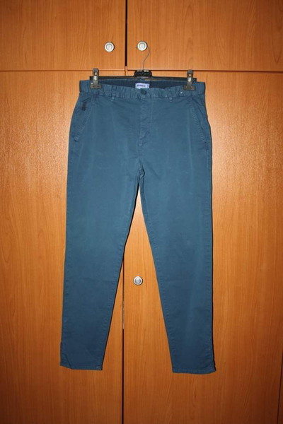  PULL&BEAR andriko panteloni