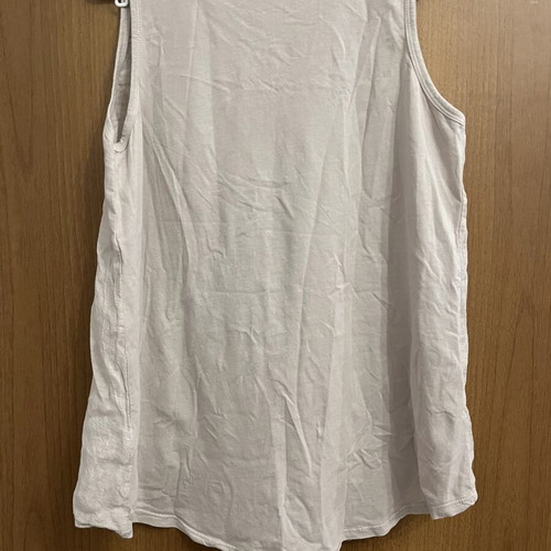 Beige sleeveless blouse made in Italy like new, 50% linen 50% cotton