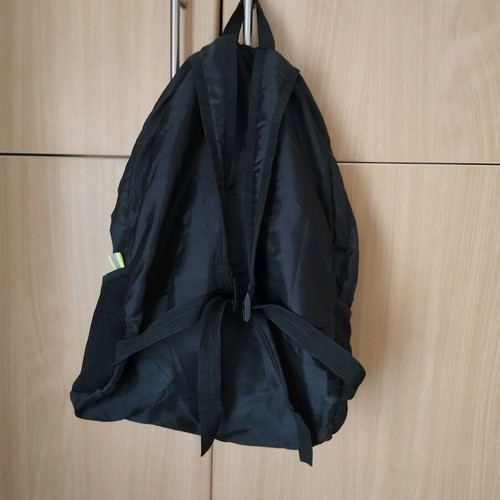 Small backpack like new, black, practical