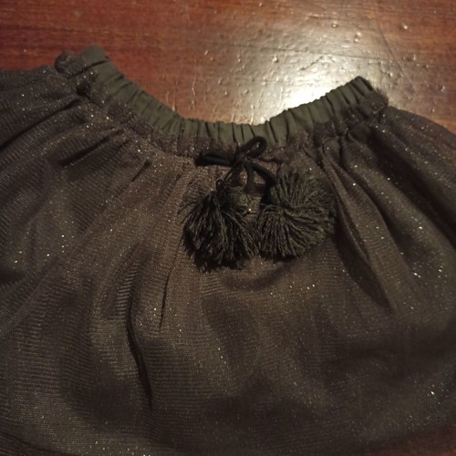 Baby set with 3 tops and glitter tulle skirt like new for 6-9/12 months