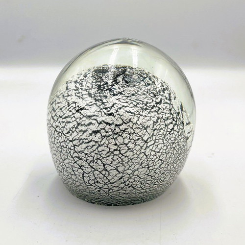 Collectible Murano Vetrarti Paperweight handmade glass sphere like new