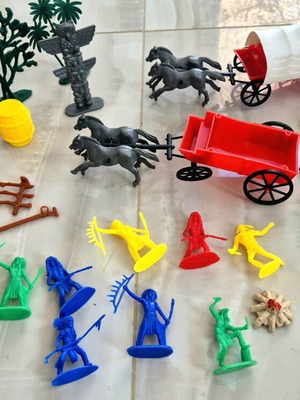 Vintage cowboy and Indian toy soldiers used