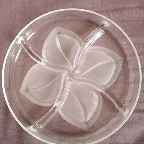 Walther glass four-section nut bowl like new with embossed designs