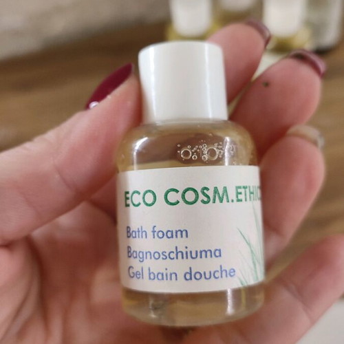 Ecological Italian care products set of 5 like new, travel size