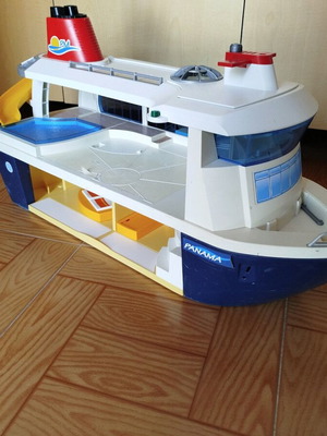 Playmobil καράβι μεταχειρισμένο με έλλειψης