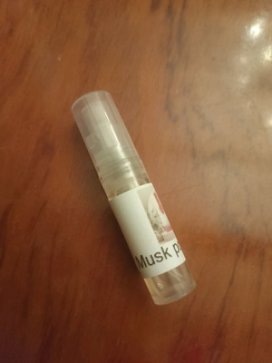 Musk Pour Amber by Khadlaj Tester 2 ml like new