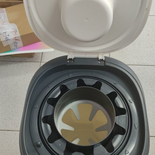 Tommee Tippee bin like new
