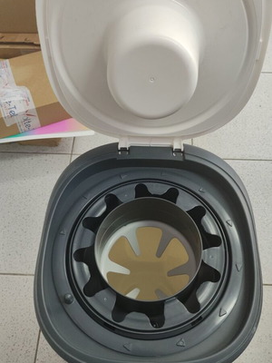 Tommee Tippee bin like new