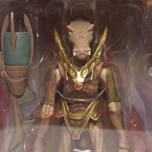 Star Wars Episode II Black Series Geonosian Warrior action figure new