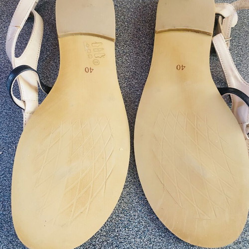 Anastasia Bournazos flat leather sandals, size 40, beige