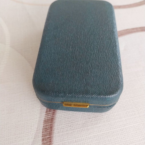 Dunhill silver lighter like new with box