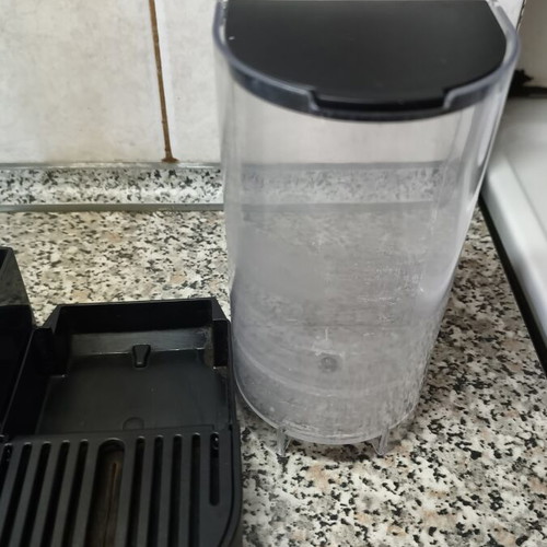De'Longhi Inissia coffee maker parts used
