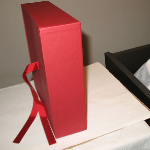 Cartier luxury square box like new 23x23x7 cm